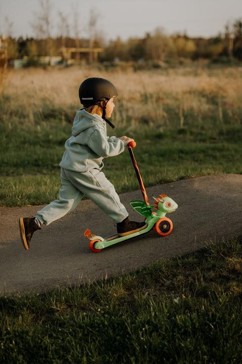Actual product image Globi Scooter Globix Dragon Green (ACTSCOT-471CV)