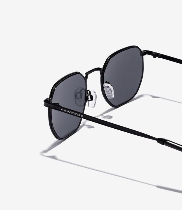 Actual product image Hawkers Sixgon - black