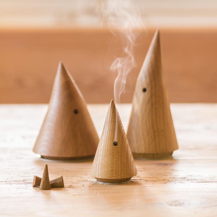 Actual product image Designimdorf Smoking dwarf wooden figure