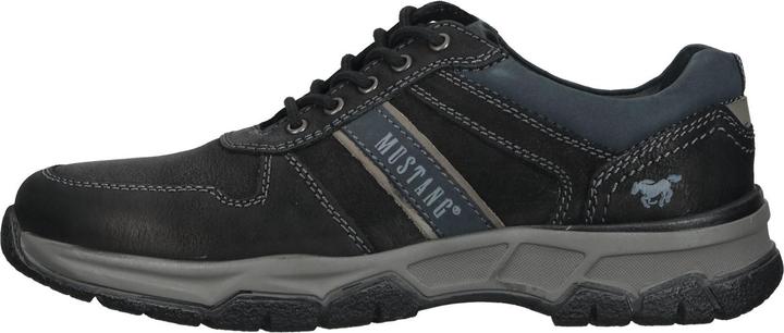 Actual product image Mustang If you're looking for a practical casual shoe, this comfortable lace-up from is just the thing for (40)