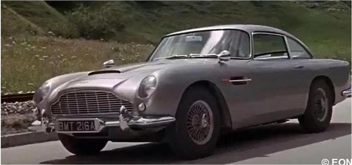 Produktbild Revell James Bond Aston Martin DB5