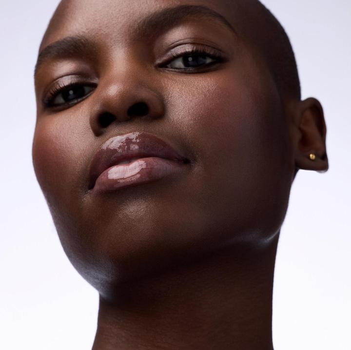 Actual product image Catrice Butter Drippin' Glossy Lip Balm (Butter, 10 ml)