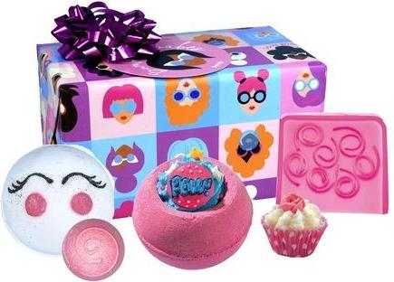 Actual product image Bomb Cosmetics Bomb Babes 5 Piece Handmade Wrapped Bath & Body Set (Bath truffles)