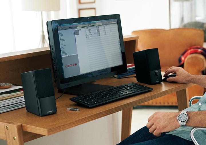 Produktbild Bose Companion 2 Serie III