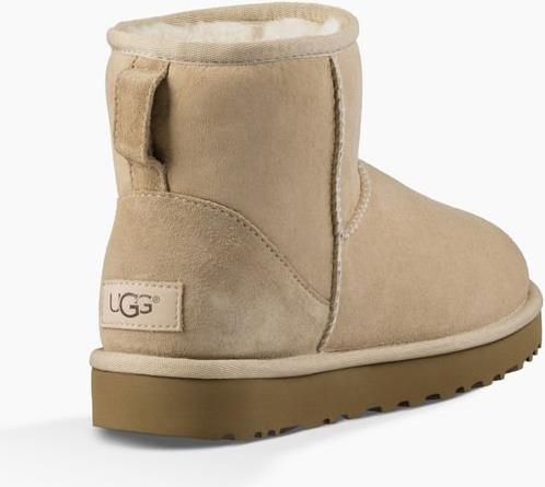 Actual product image Ugg Classic Mini II (39)