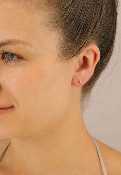 Actual product image Muau Stud earrings 6-handle setting (750/18 K Gold)