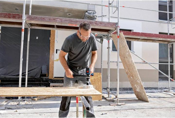 Produktbild Bosch Professional GSB 18V-150 C (Akkubetrieb)