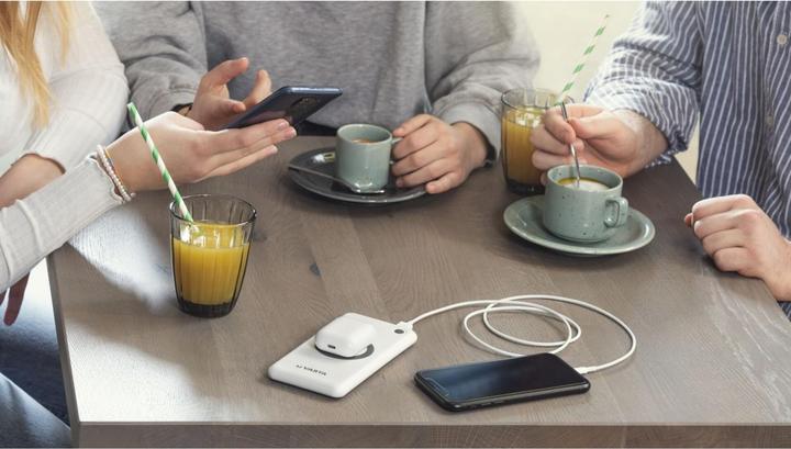 Image du produit Varta Wireless Power Bank (10000 mAh, 18 W, 37 Wh)