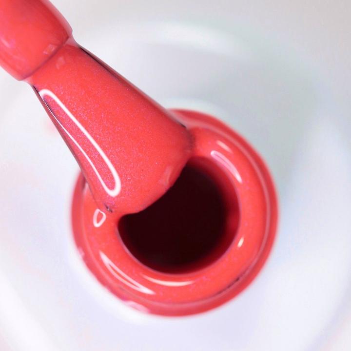 Actual product image Striplac Peel or Soak (145 Beach Red, UV gel varnish)