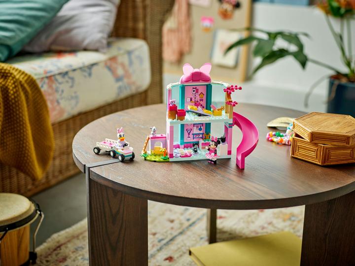 Produktbild LEGO Minnies Tierhotel (43274, LEGO Disney)