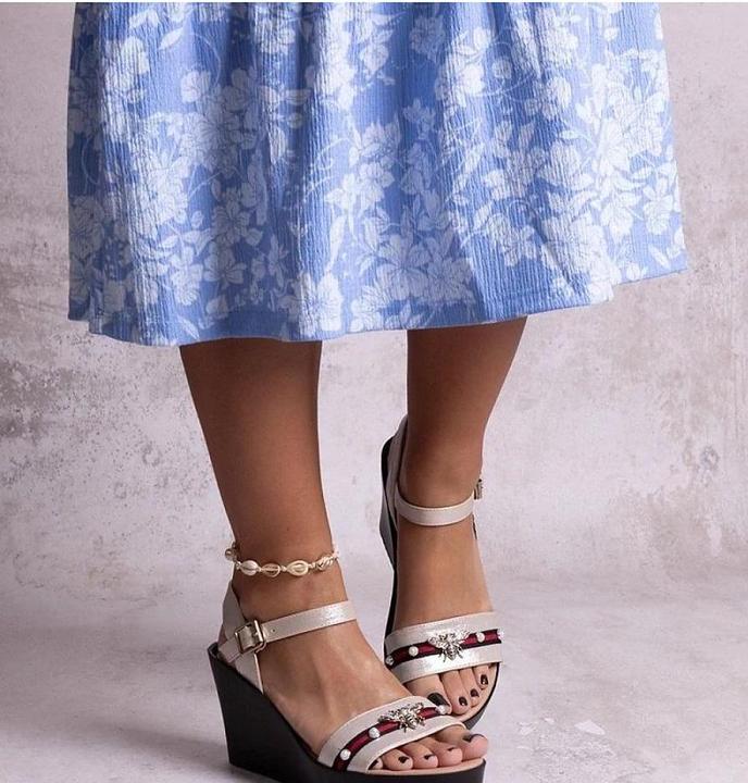 Primo Keilabsatz Sandalen (36)