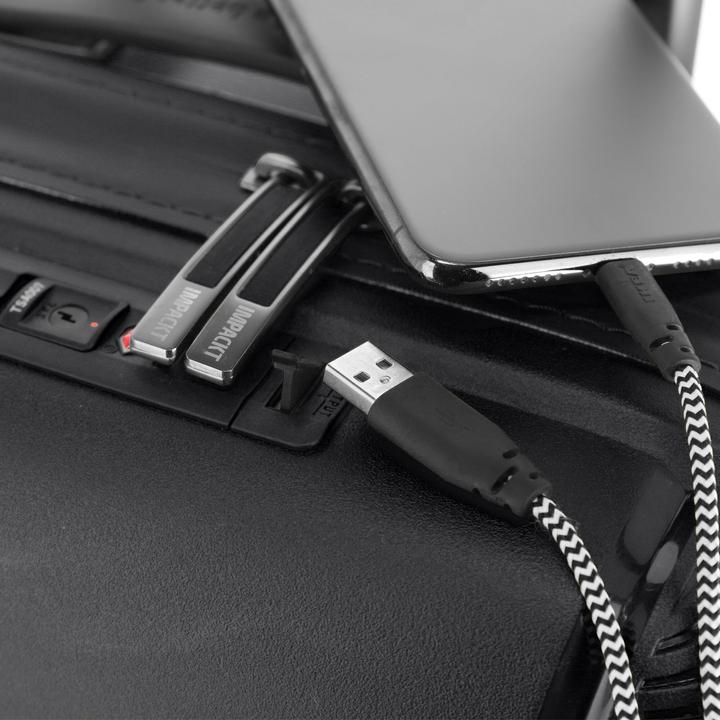 Actual product image Impackt IP1 - 4-wheel trolley with USB port (38 l, Hand luggage (up to 50 litres))