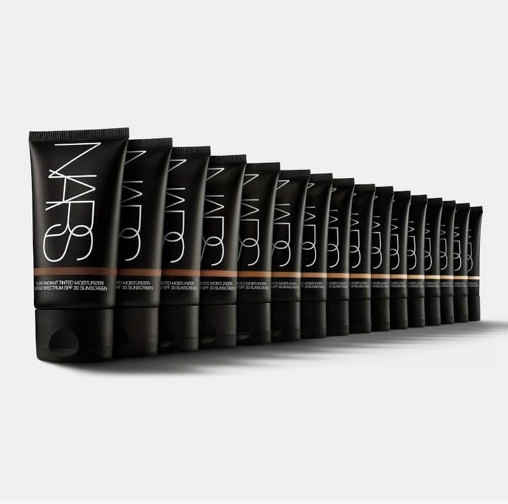Produktbild NARS Cosmetics Pure Radiant Tinted Moisturizer (Terre-Neuve)