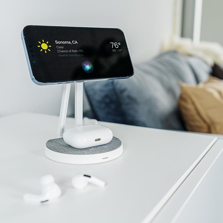 Actual product image Xlayer MagFix Pro 2 in 1 Charging Station 15W Grey/White (15 W)