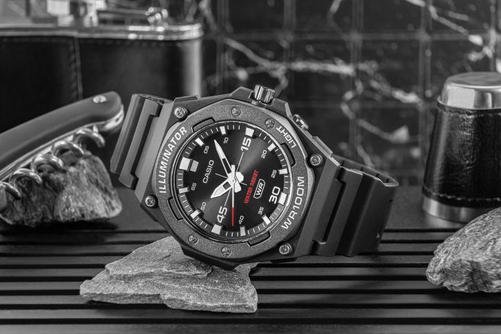 Actual product image Casio MW-620H-1AVDF Men's watch + BOX (46 mm)