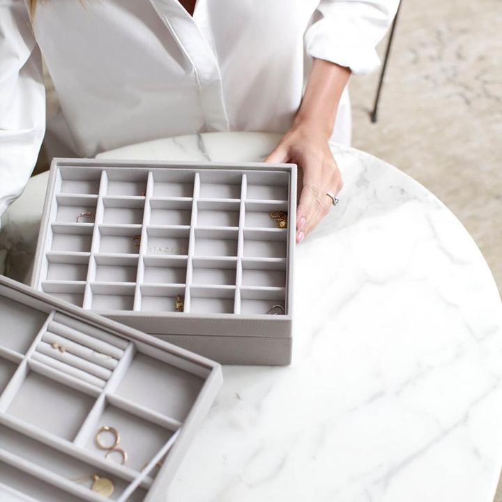 Actual product image Stackers Classic 25