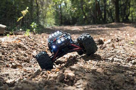 Produktbild Traxxas Summit (RTR Ready-to-Run)