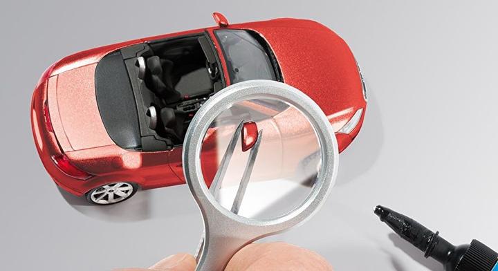 Actual product image Wedo Magnifying tweezers with LED lighting, TRIZETTE, 4x magnification