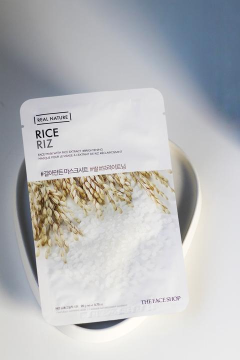 Produktbild The Face Shop Real Nature Gesichtsmaske mit Reisextrakt