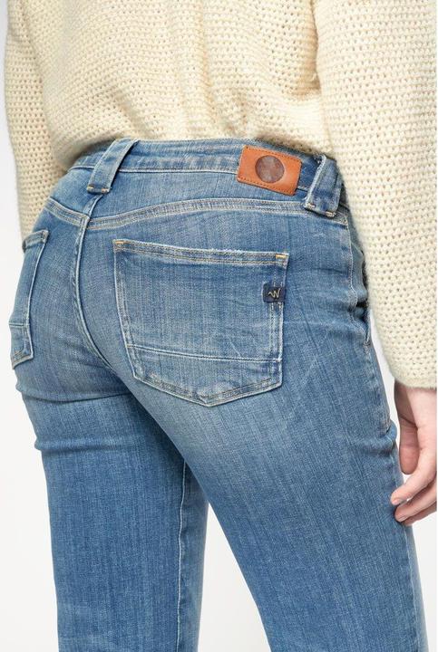 Actual product image Le Temps Des Cerises N°4 (W34/L36)