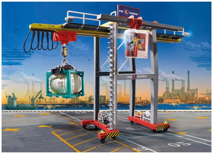 Actual product image Playmobil 70770 Gantry crane with containers (70770, Playmobil City Action)
