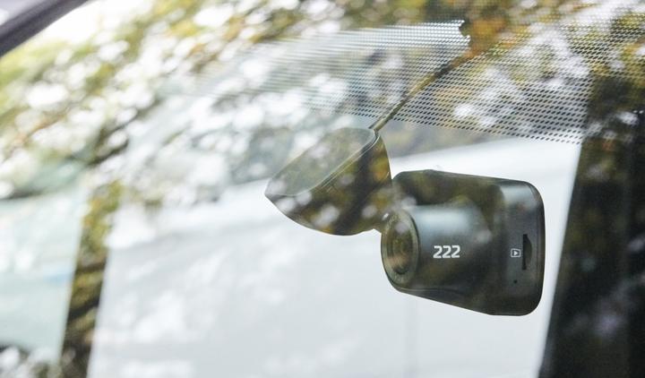 Produktbild Nextbase 222 Dashcam (Eingebaute Anzeige, Akku, Bluetooth, WLAN, GPS-Empfänger, Beschleunigungssensor, Eingebautes Mikrofon, Full HD)