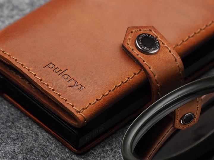 Actual product image Pularys Wallet HIKER credit card holder
