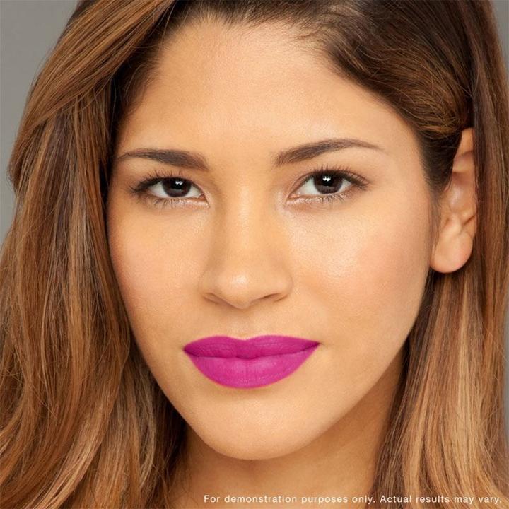 Immagine prodotto Revlon Lucidalabbra 665 Intensity Matte (665 Intensità Stuoia)