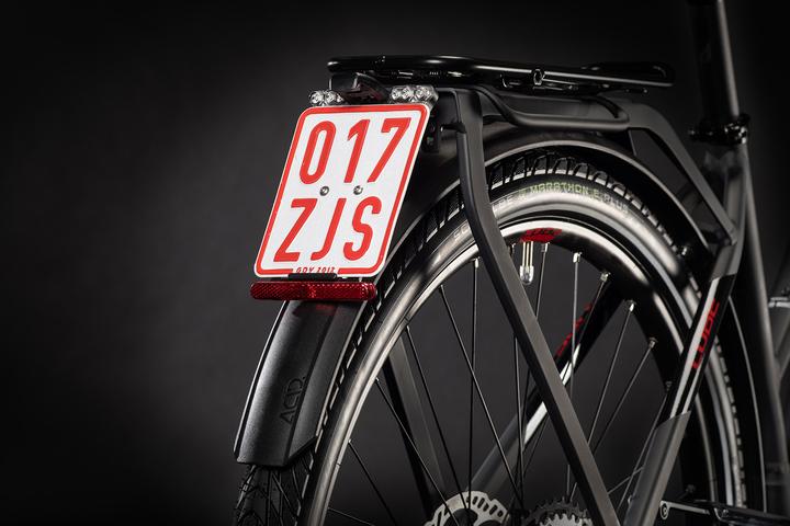Actual product image Cube Bike Kathmandu Hybrid 45 625 (50 cm)