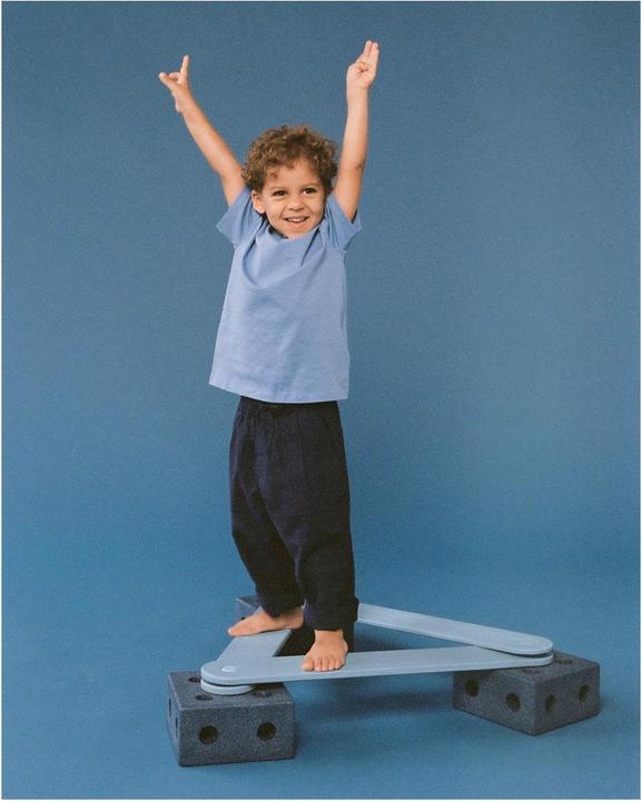 Actual product image Modu Balance Track