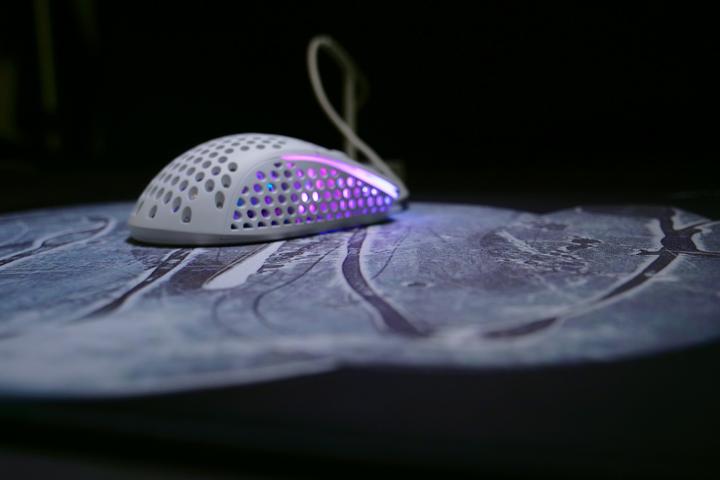 Actual product image CHERRY xtrfy GP4 (L)