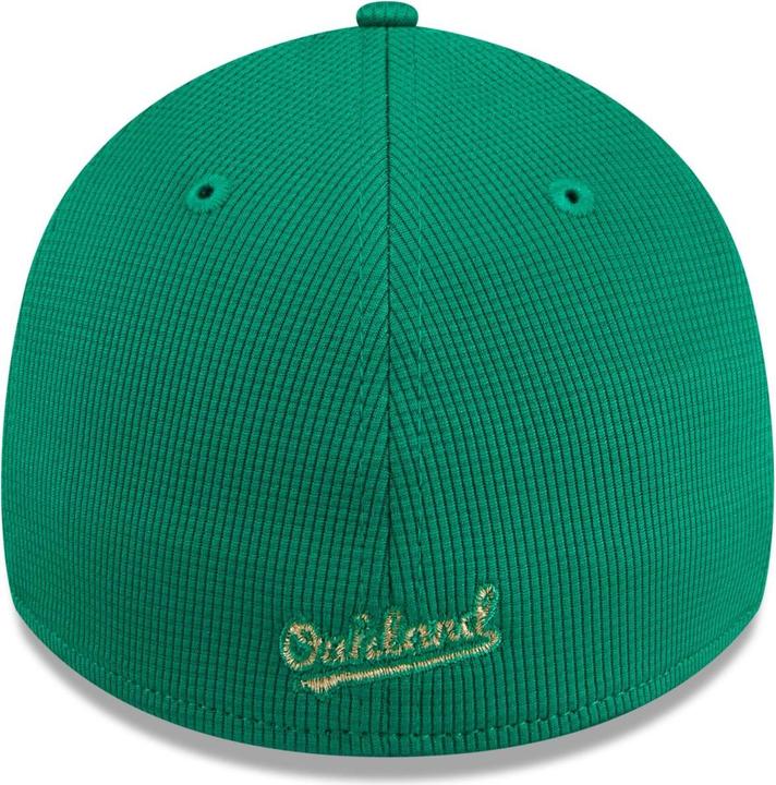 Actual product image New Era 39Thirty Cap - Saint Patrick's Day Oakland Athletics (M, L)