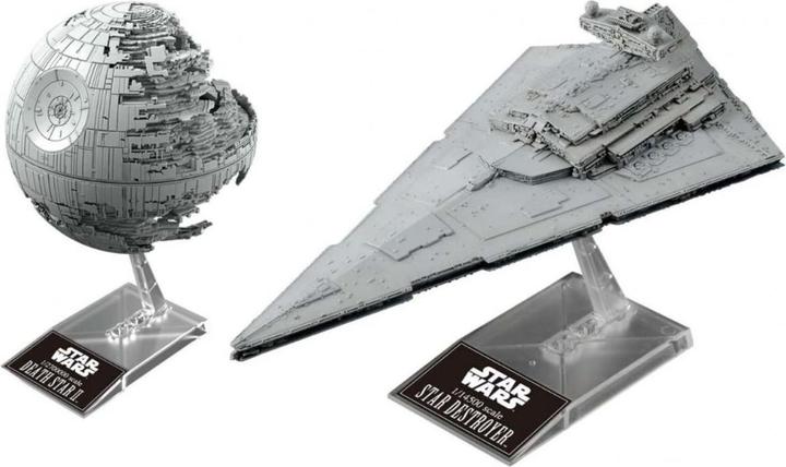 Actual product image Revell Death Star II + Imperial Star Destroyer