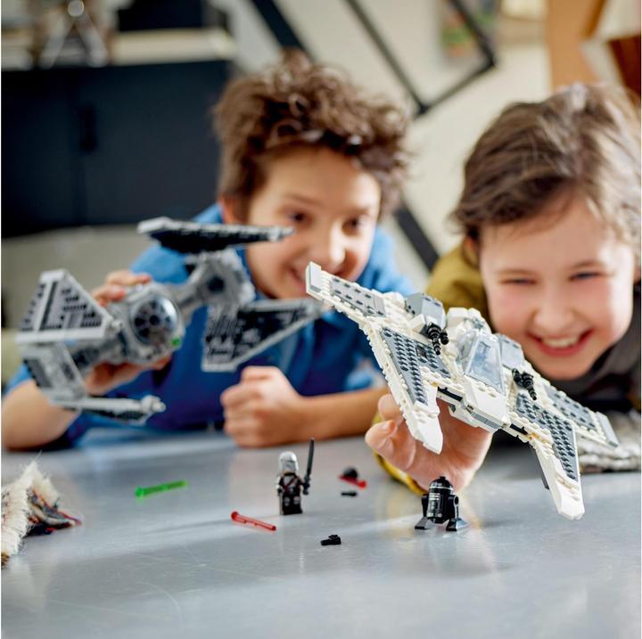 Image du produit LEGO Mandalorian Fang Fighter vs. Tie Interceptor (75348, LEGO Star Wars)