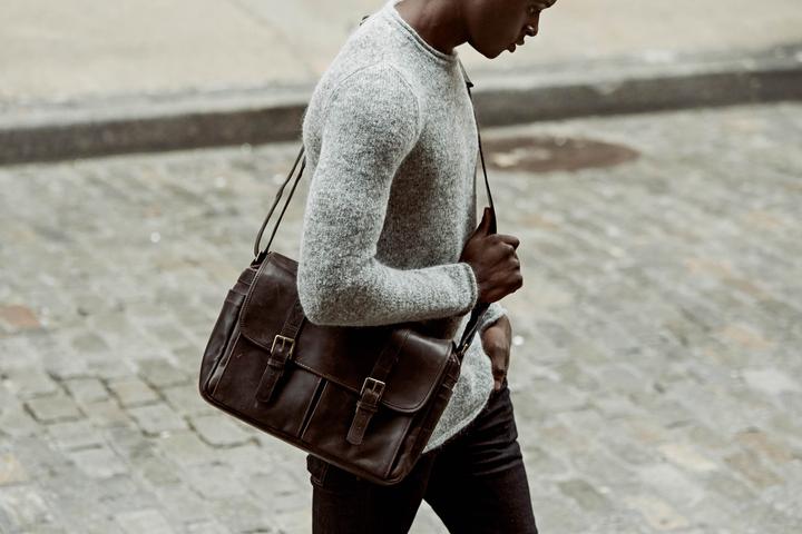 Produktbild ONA 50/50 Brixton, Smoke / Dark Truffle (Kamera Schultertasche)