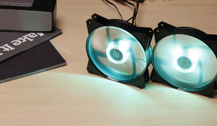 Actual product image Cooler Master MasterFan MF121L (120 mm, 1 x)
