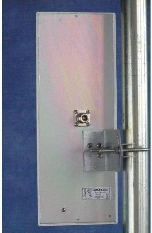 Immagine prodotto Jirous JSC-19-30H - Antenna settoriale, 19dBi, polarizzazione orizzontale, 32° (5G)