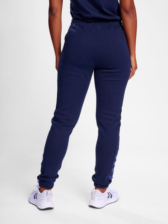 Actual product image hummel Hmltravel Sweat Pants Woman (S)