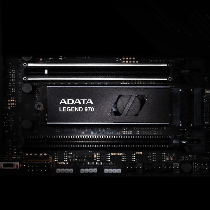 Immagine prodotto Adata SSD Legend 970 M.2 1TB PCIe Gen5x4 2280 (1000 GB, M.2 2280)