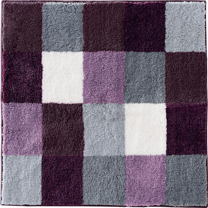 Aubergine