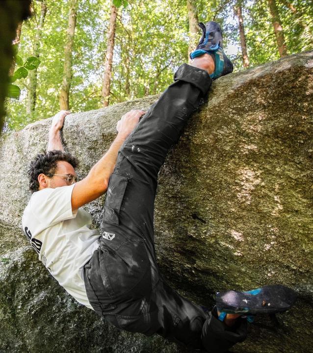 Actual product image Looking for Wild Fitz Roy Cargo climbing trousers (XL)