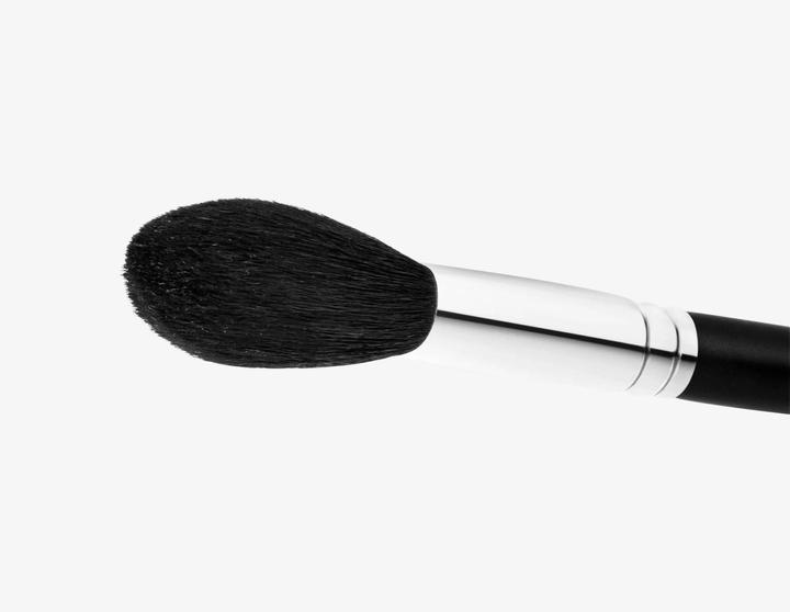 Produktbild MAC Cosmetics 150S Large Shader Brush (Puder)