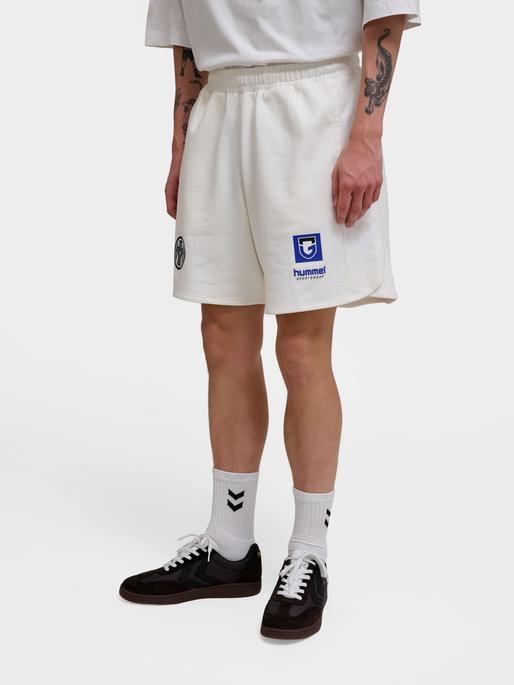 Actual product image hummel Hmloversized Shorts Gamba (M)
