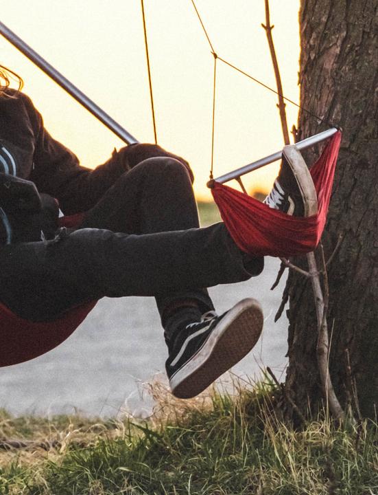 Produktbild Ticket To The Moon TTTM Moon Chair, Burgundy (120 kg)