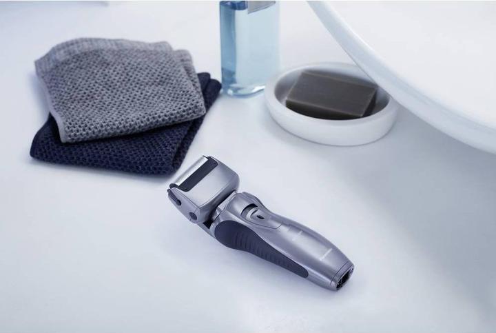 Actual product image Panasonic ES RW 33 H503