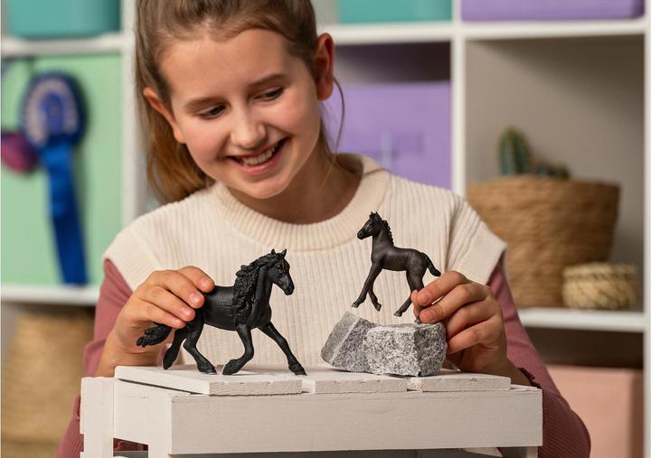Produktbild Schleich Friese Fohlen