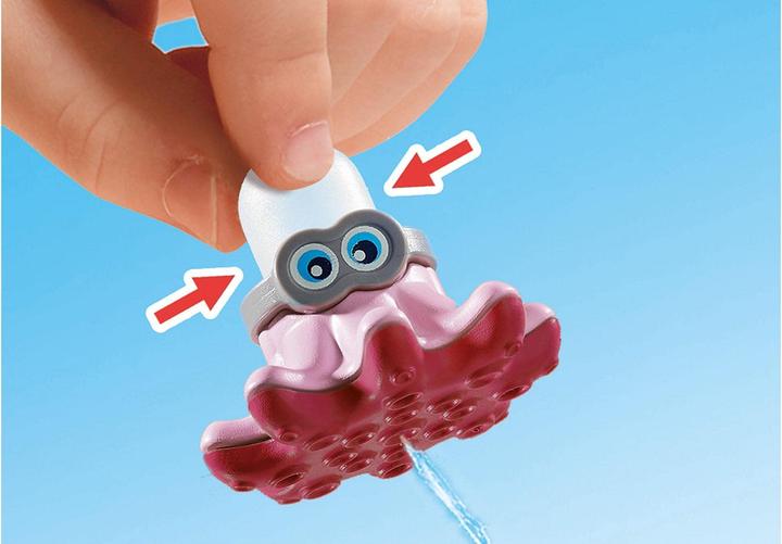 Actual product image Playmobil Children's pool with whirlpool (71529, Playmobil My Life)
