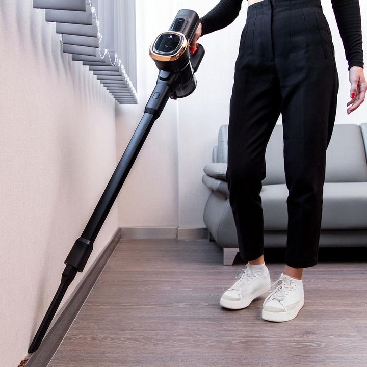 Produktbild BerlingerHaus Design Akku-Staubsauger, 220 W BLDC Motor, 25,9 V Li-ION Akku, schwarz-rosÃ©gold