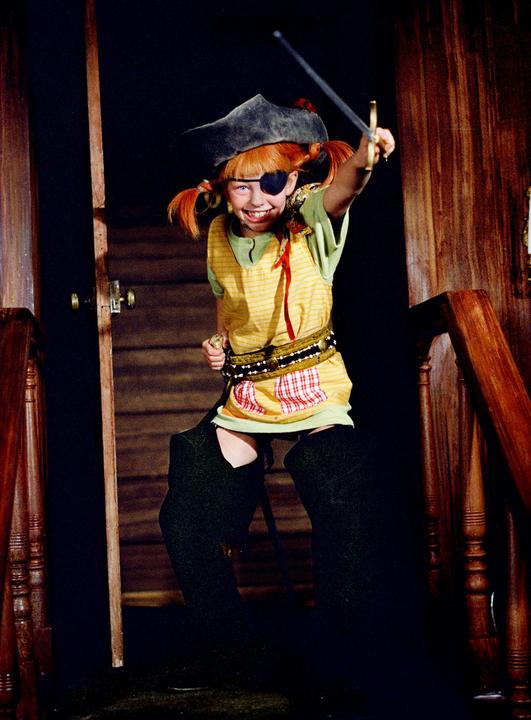 Actual product image Maskworld Piratenset Pippi in Taka-Tuka-Land für Karneval