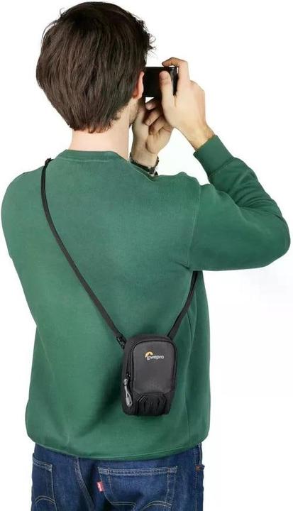Actual product image Lowepro Adventura CS 20 III (Camera shoulder bag, 0.40 l)
